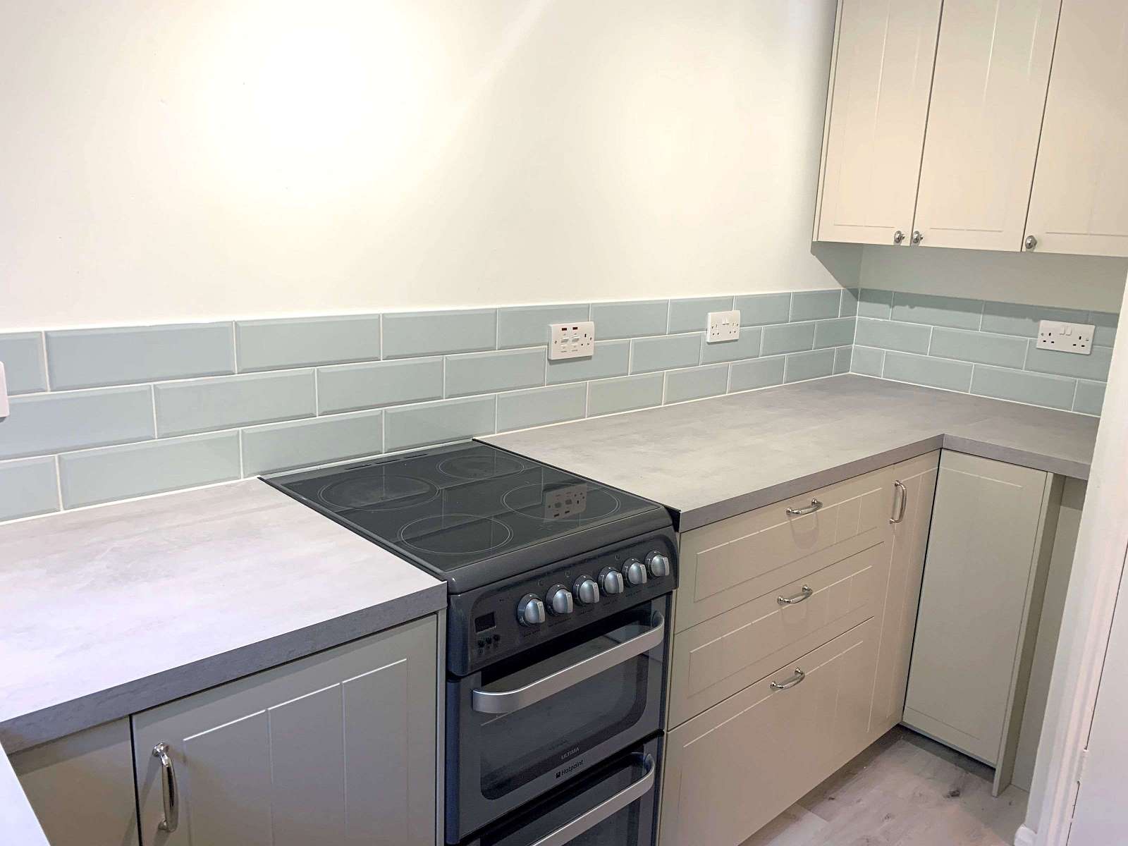 Chipstead Close, Sutton £900 PCM Unfurnished Huggins Edwards & Sharp