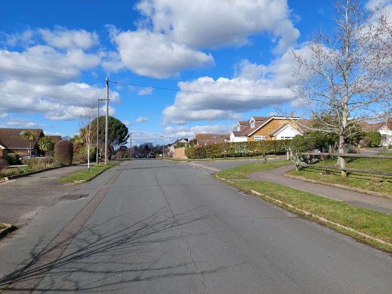 The Garstons, Great Bookham £575,000 Freehold Huggins Edwards & Sharp