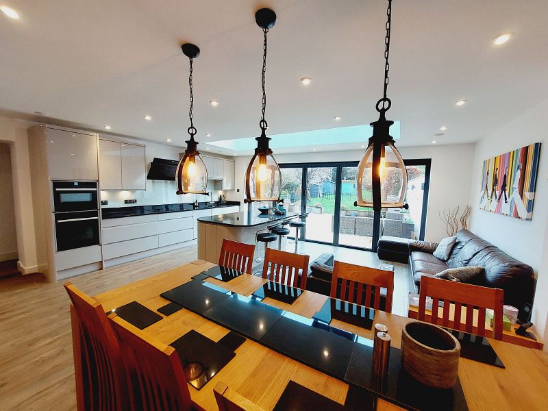 Dining Area: Sole Farm Road, Great Bookham