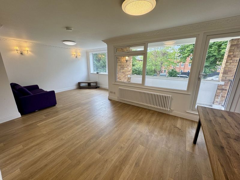 Reception Room: Savona Court, 28 The Downs, Wimbledon