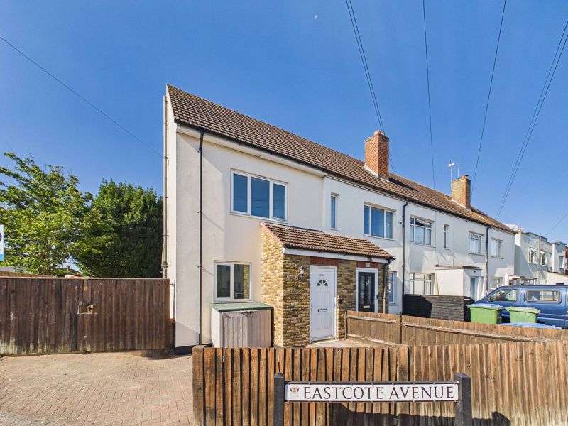 Exterior: Eastcote Avenue, West Molesey