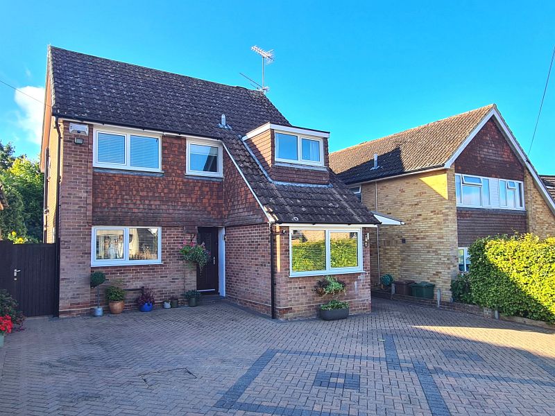 Exterior Front: Norwood Road, Effingham